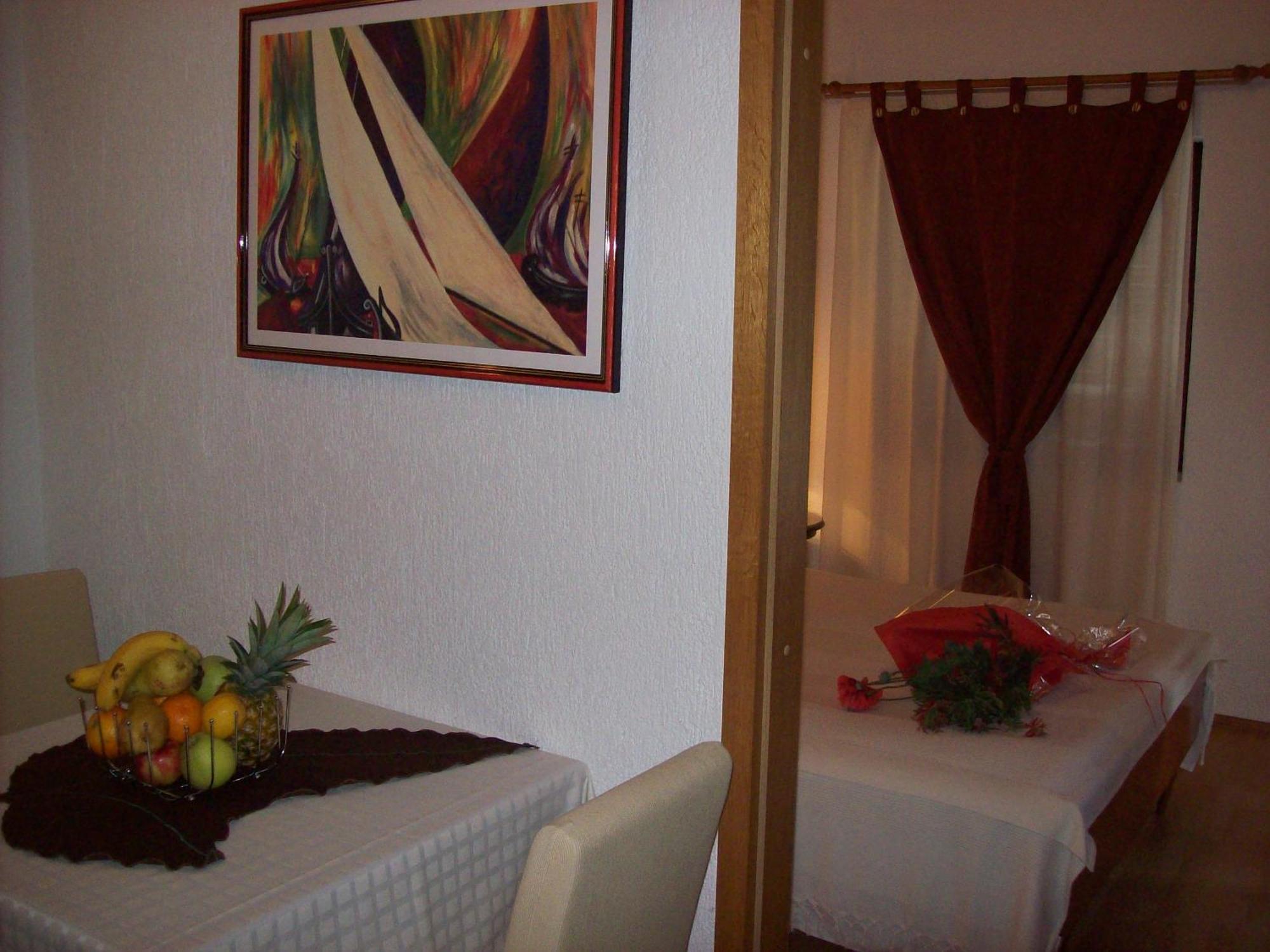 Apartments Rozic راب الغرفة الصورة