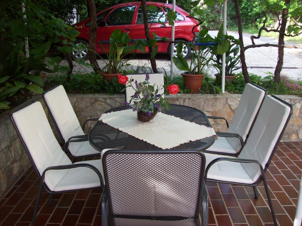 Apartments Rozic راب المظهر الخارجي الصورة