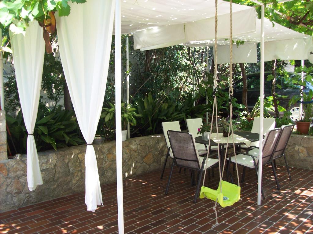 Apartments Rozic راب المظهر الخارجي الصورة