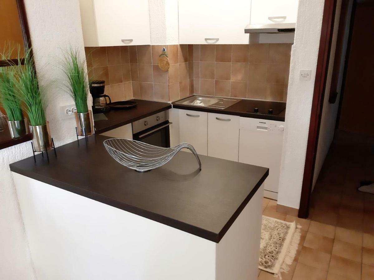 Apartments Rozic راب المظهر الخارجي الصورة