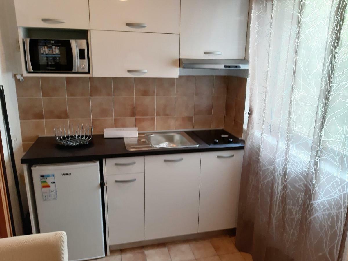 Apartments Rozic راب المظهر الخارجي الصورة