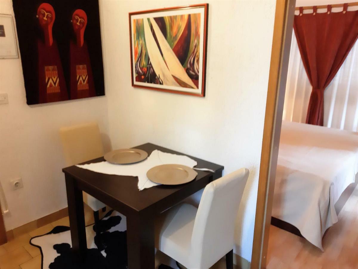 Apartments Rozic راب المظهر الخارجي الصورة